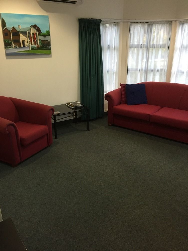 Cambridge Mews Motel Екстериор снимка