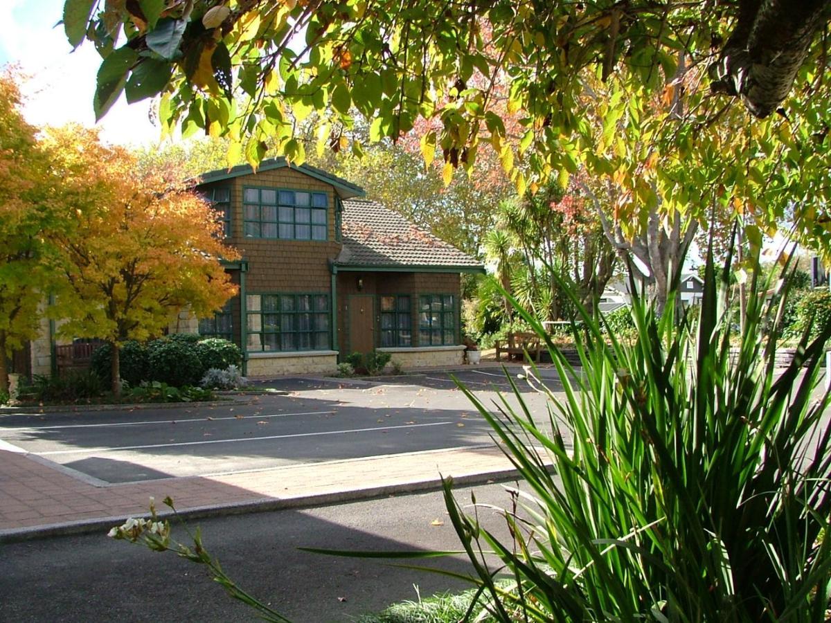 Cambridge Mews Motel Екстериор снимка